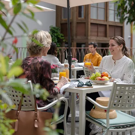 Steinach Townhouse 4* Мерано