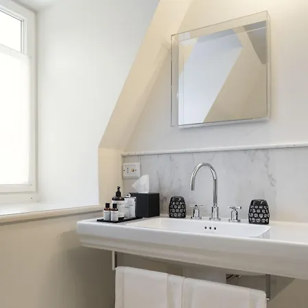 Steinach Townhouse Мерано