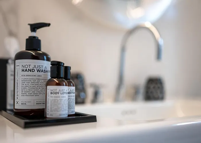 Steinach Townhouse Oda ve Kahvaltı Merano