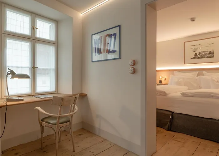 Steinach Townhouse 4*