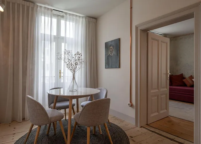 Steinach Townhouse 4*