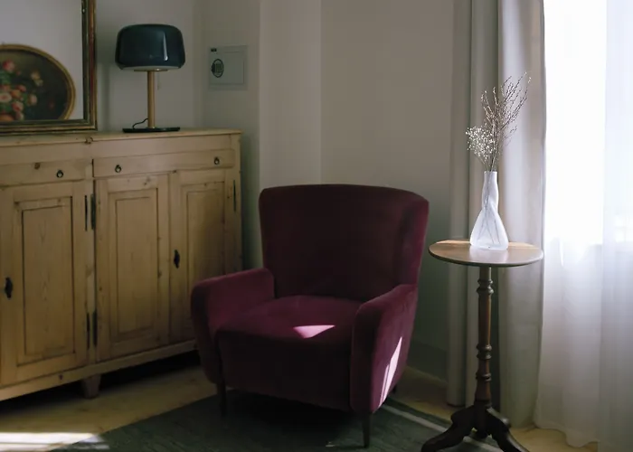 Steinach Townhouse 4*